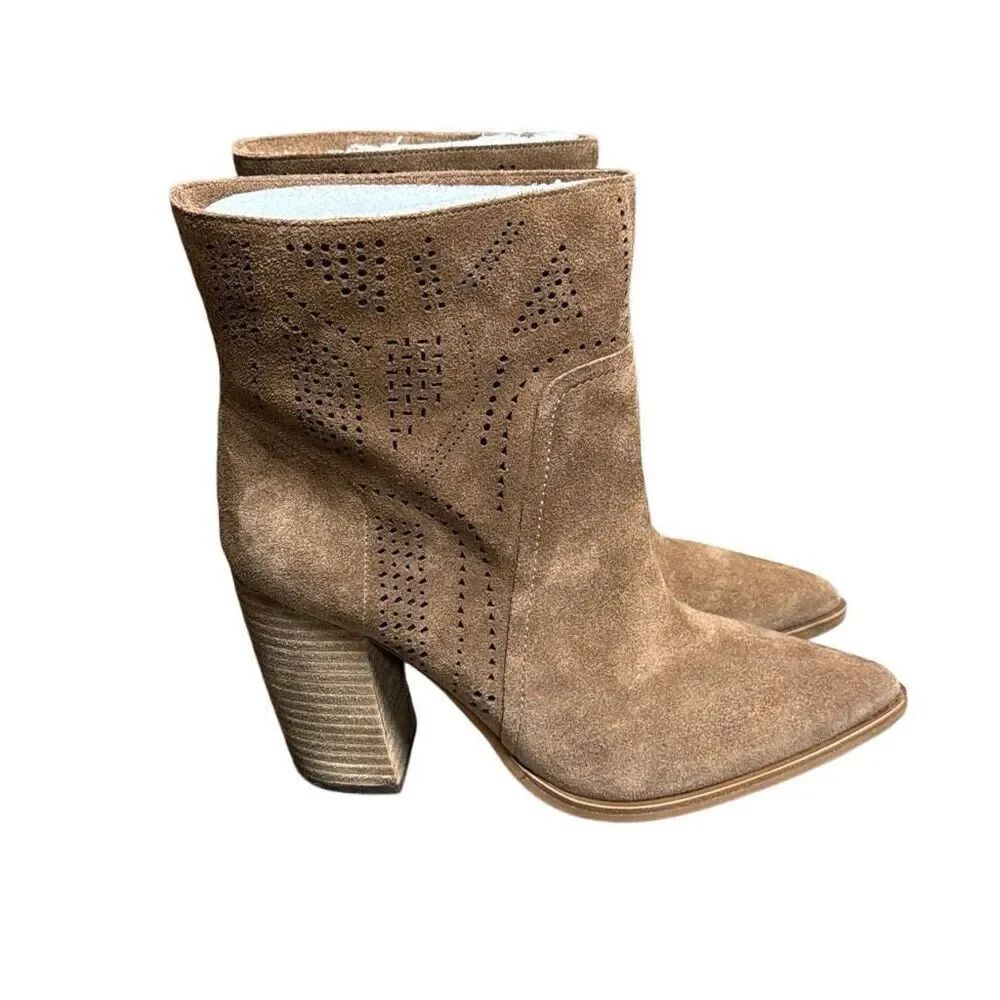 Vince Camuto Women’s Tan Leather Catheryna Bootie Size 10